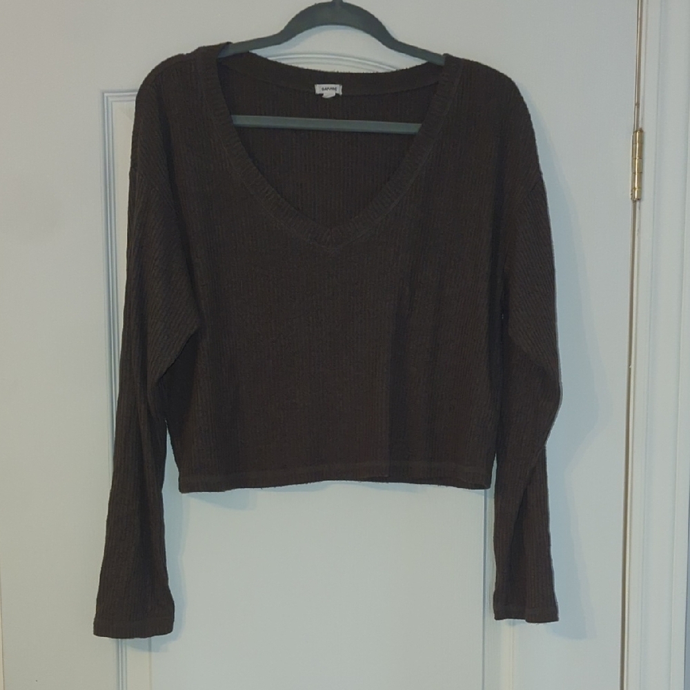 Women's V-Neck Long Sleeve Top - Dark Green